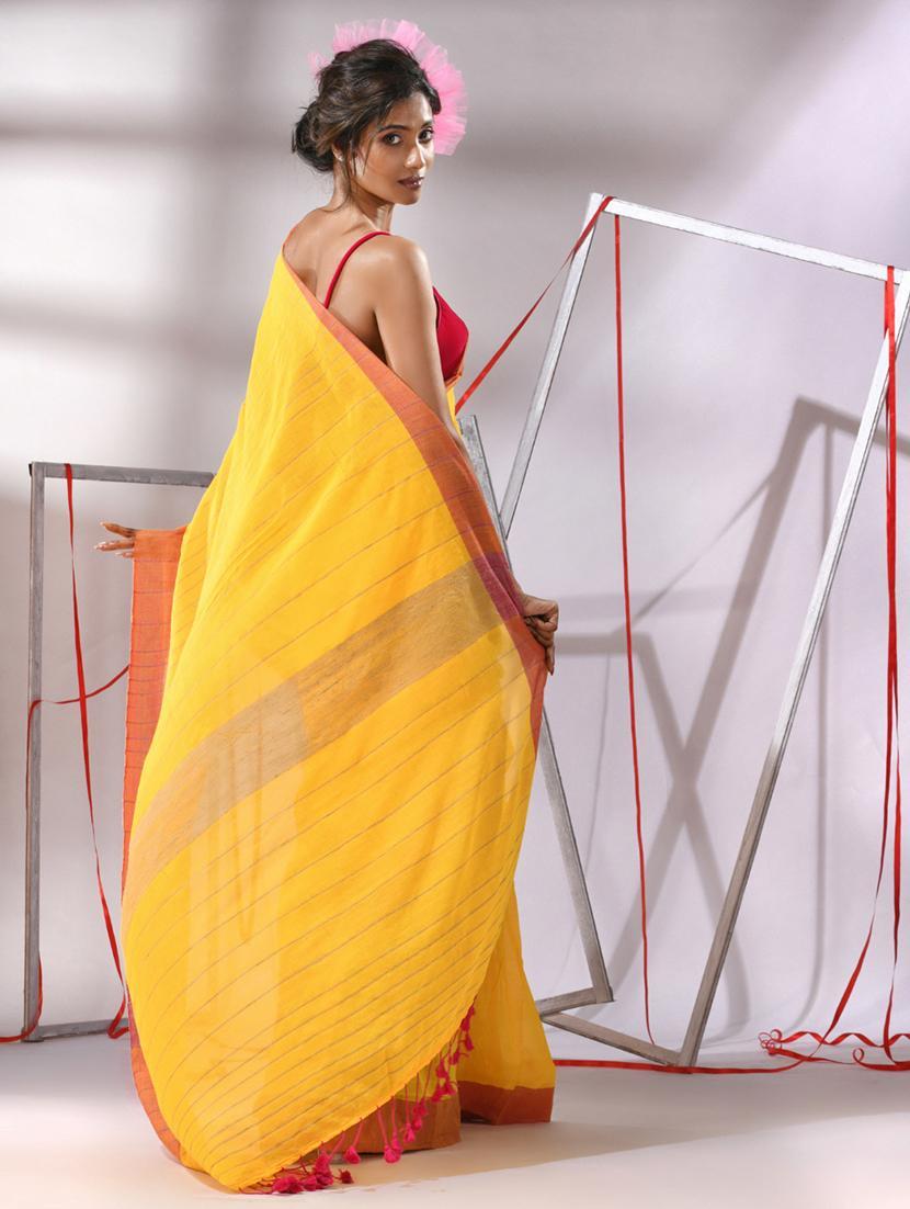 women striped handloom saree with blouse - 22043296 - Standard Image - 1