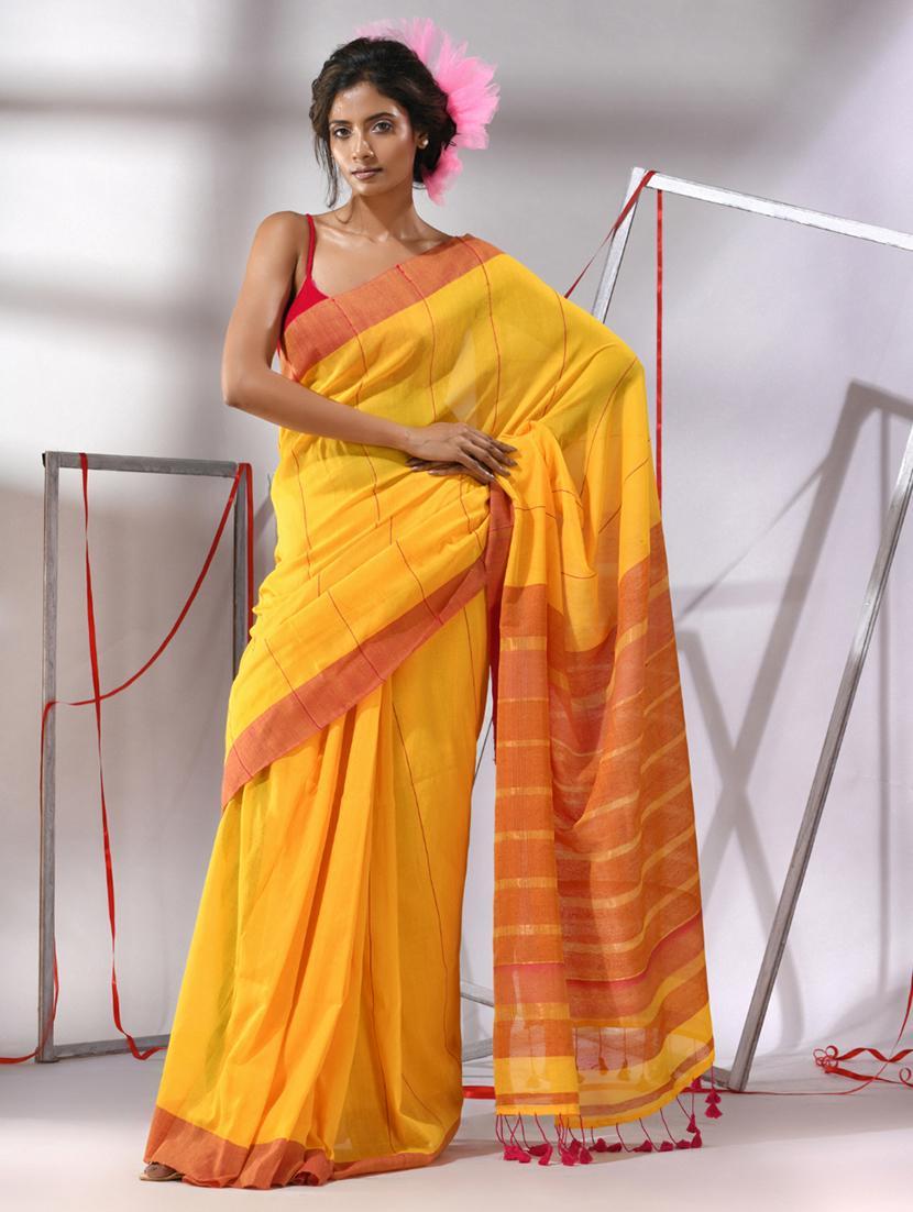 women striped handloom saree with blouse - 22043299 - Zoom Image - 0