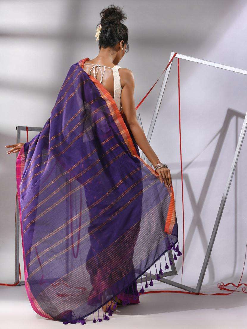 women striped handloom saree with blouse - 22043302 -  Standard Image - 1