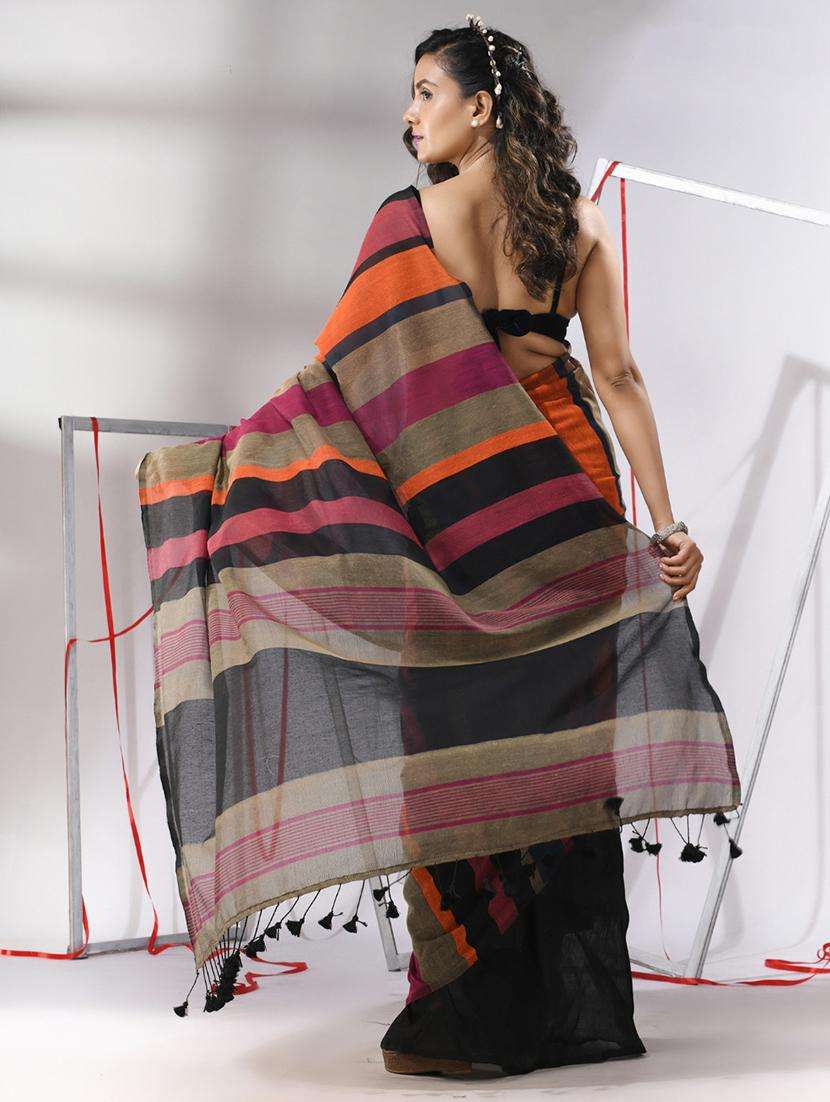 women color block handloom saree with blouse - 22043323 -  Standard Image - 1