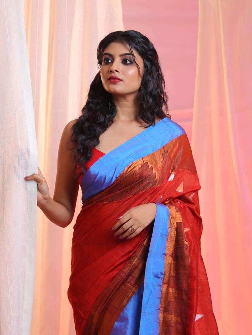 women self design handloom saree with blouse - 22043351 -  Standard Image - 1