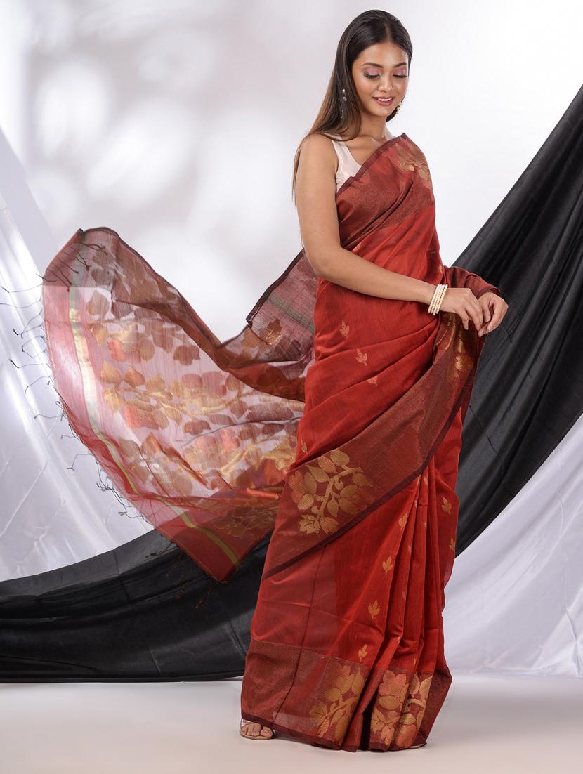 women self design handloom saree with blouse - 22043362 - Standard Image - 1