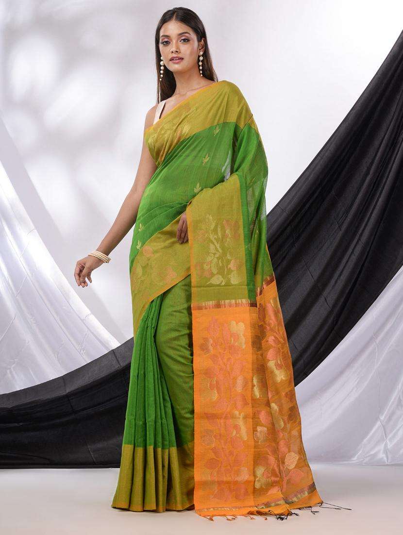 women self design handloom saree with blouse - 22043366 - Standard Image - 1