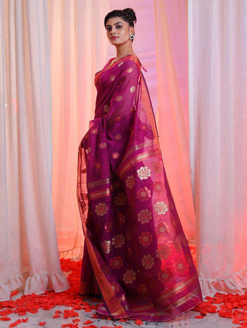 women self design handloom saree with blouse - 22043396 -  Standard Image - 1