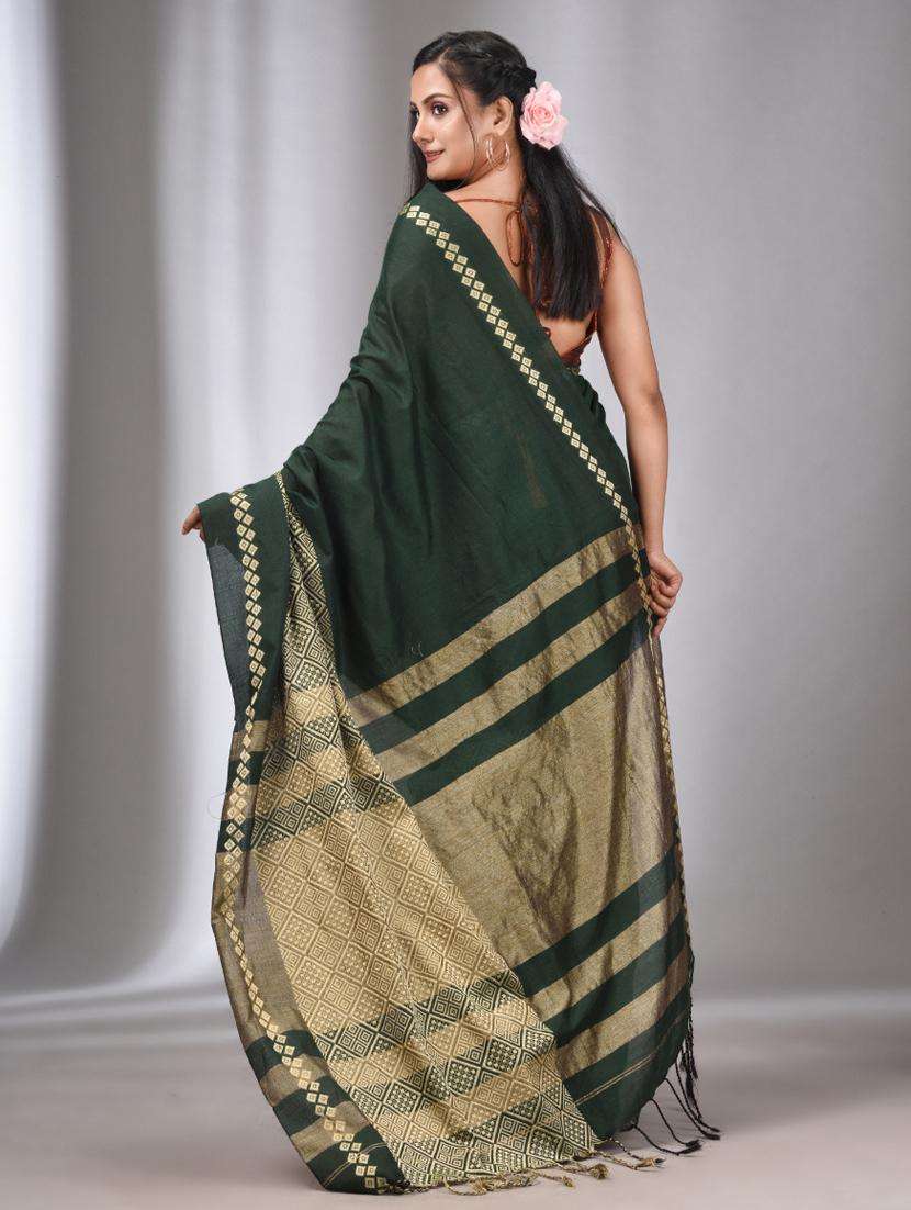 women self design handloom saree with blouse - 22043428 -  Standard Image - 1