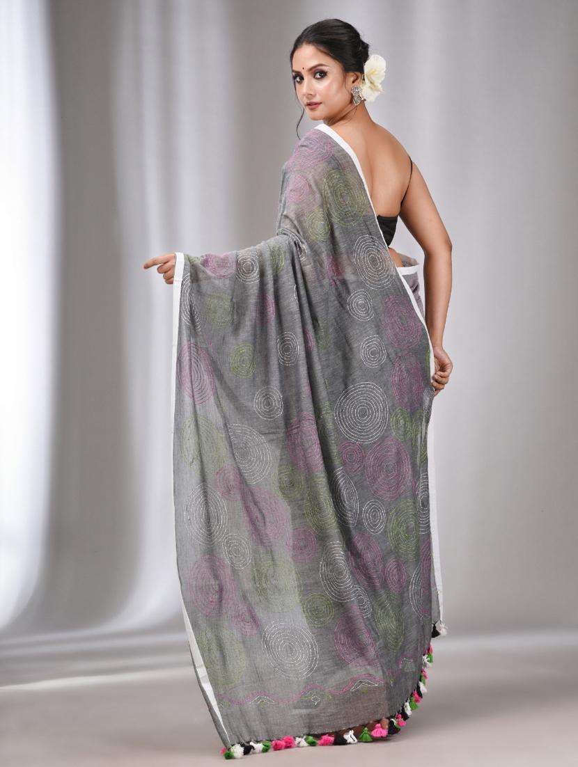 women solid with work handloom saree with blouse - 22043461 - Standard Image - 1