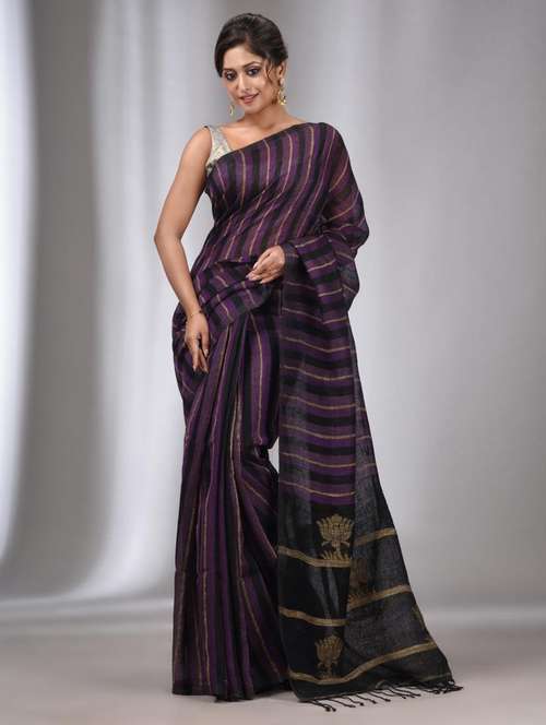 women striped handloom saree with blouse - 22043467 -  Standard Image - 0