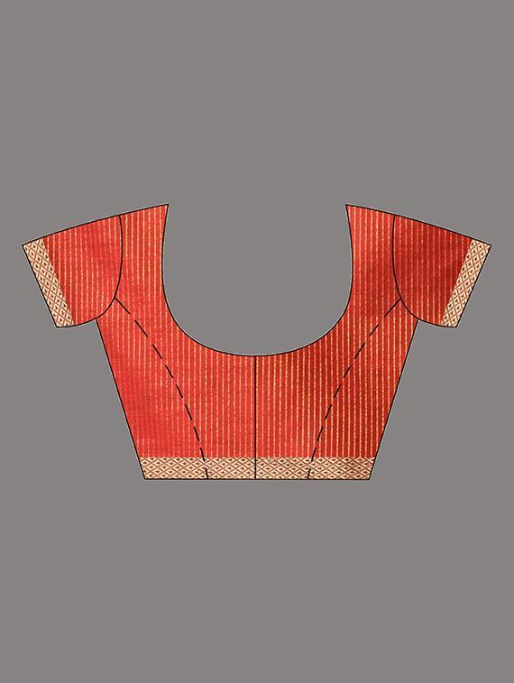 women self design handloom saree with blouse - 22043507 - Standard Image - 1