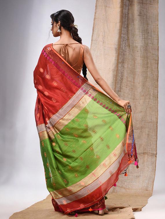 women self design handloom saree with blouse - 22043512 - Standard Image - 1