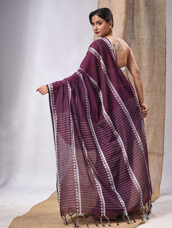 women self design handloom saree with blouse - 22043513 -  Standard Image - 1