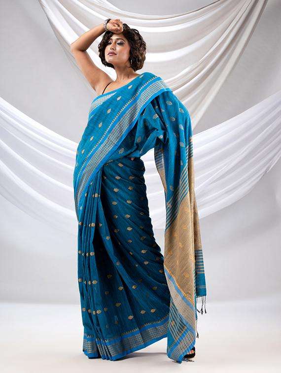 women self design handloom saree with blouse - 22043562 -  Standard Image - 1