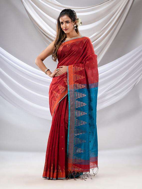 women self design handloom saree with blouse - 22043572 -  Standard Image - 1