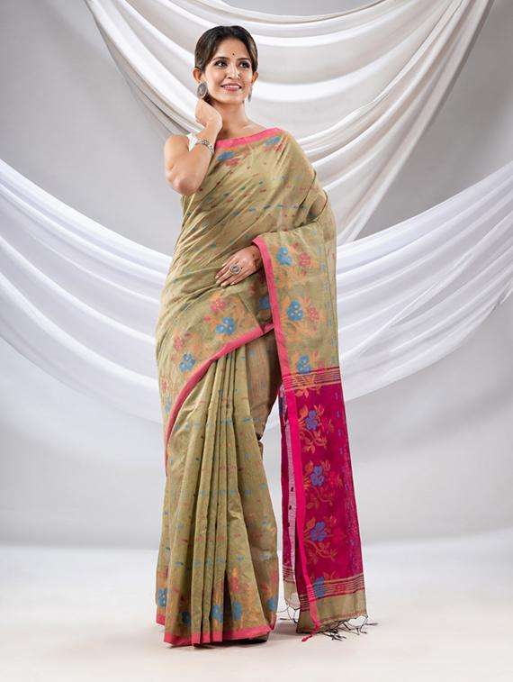 women self design handloom saree with blouse - 22043573 -  Standard Image - 1