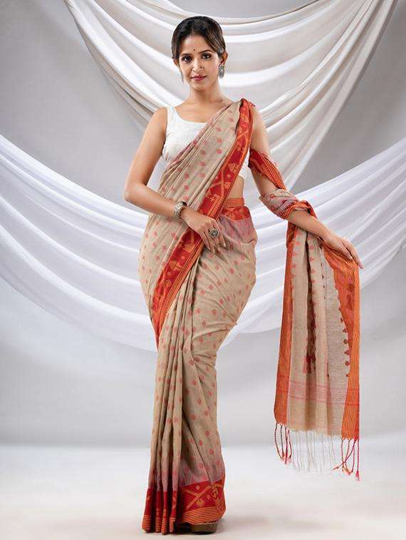 women self design handloom saree with blouse - 22043579 -  Standard Image - 1