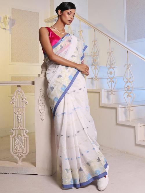 women self design handloom saree with blouse - 22043623 - Standard Image - 0