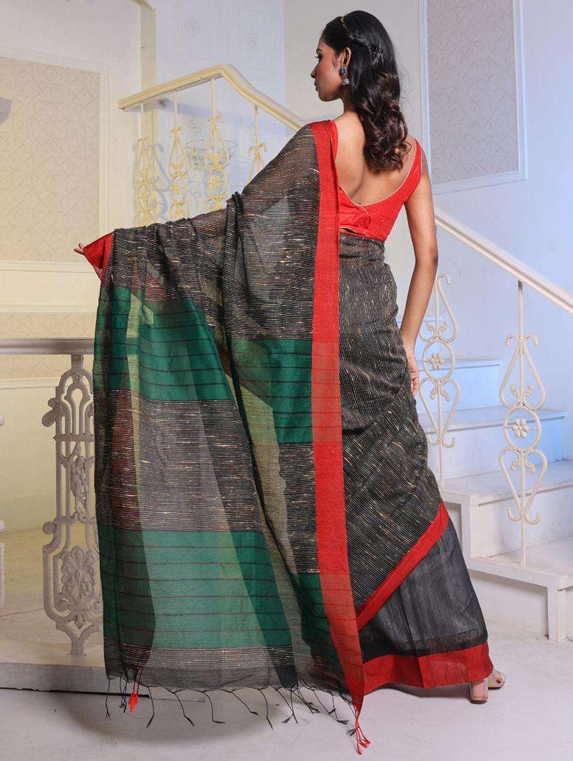 women self design handloom saree with blouse - 22043679 -  Standard Image - 1