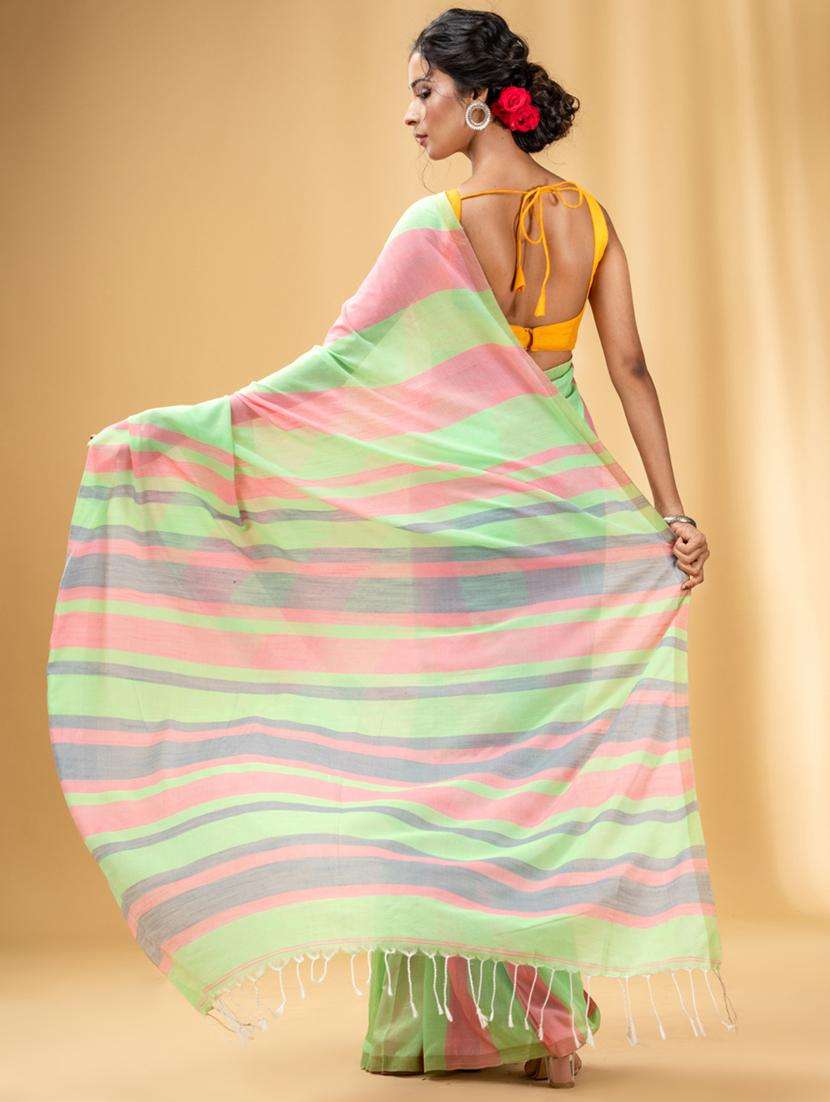 women striped handloom saree with blouse - 22043708 -  Standard Image - 1