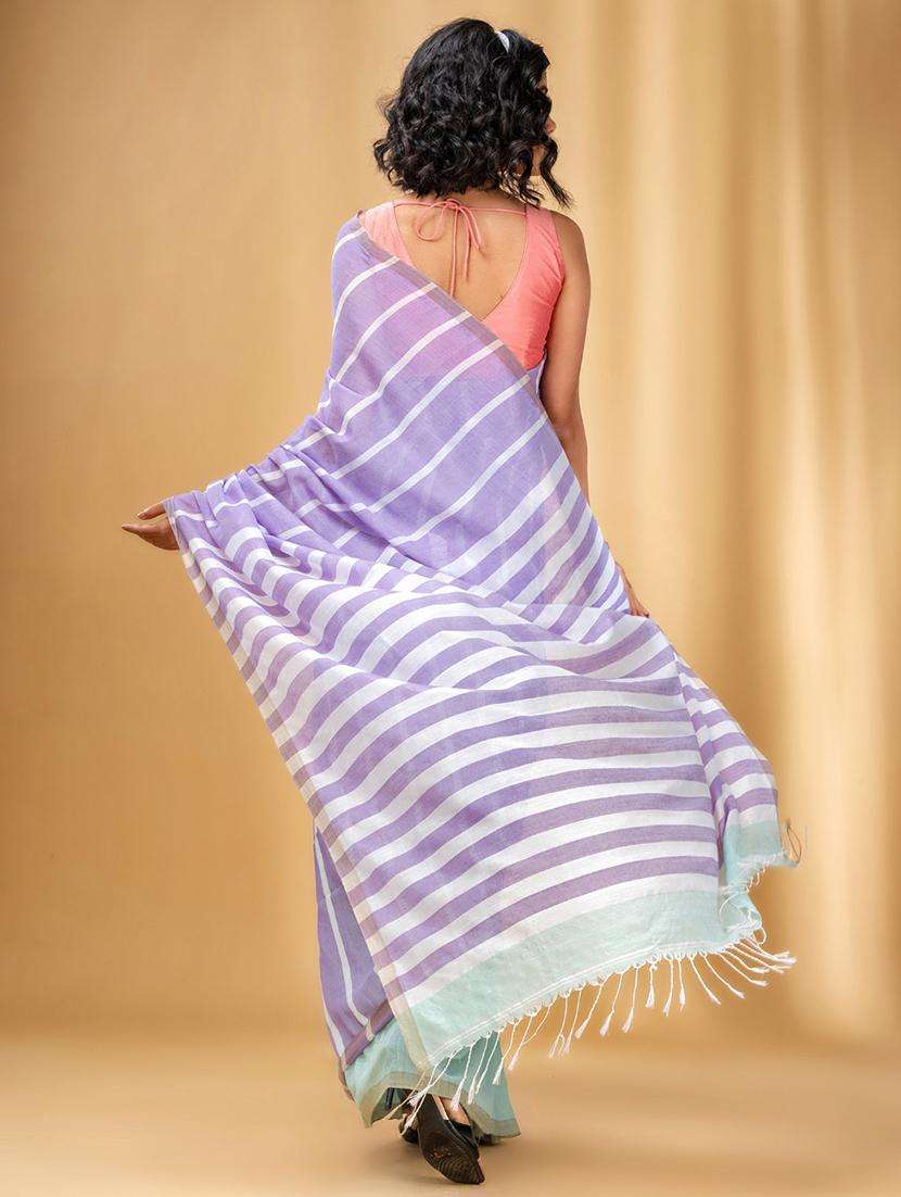 women striped handloom saree with blouse - 22043719 -  Standard Image - 1