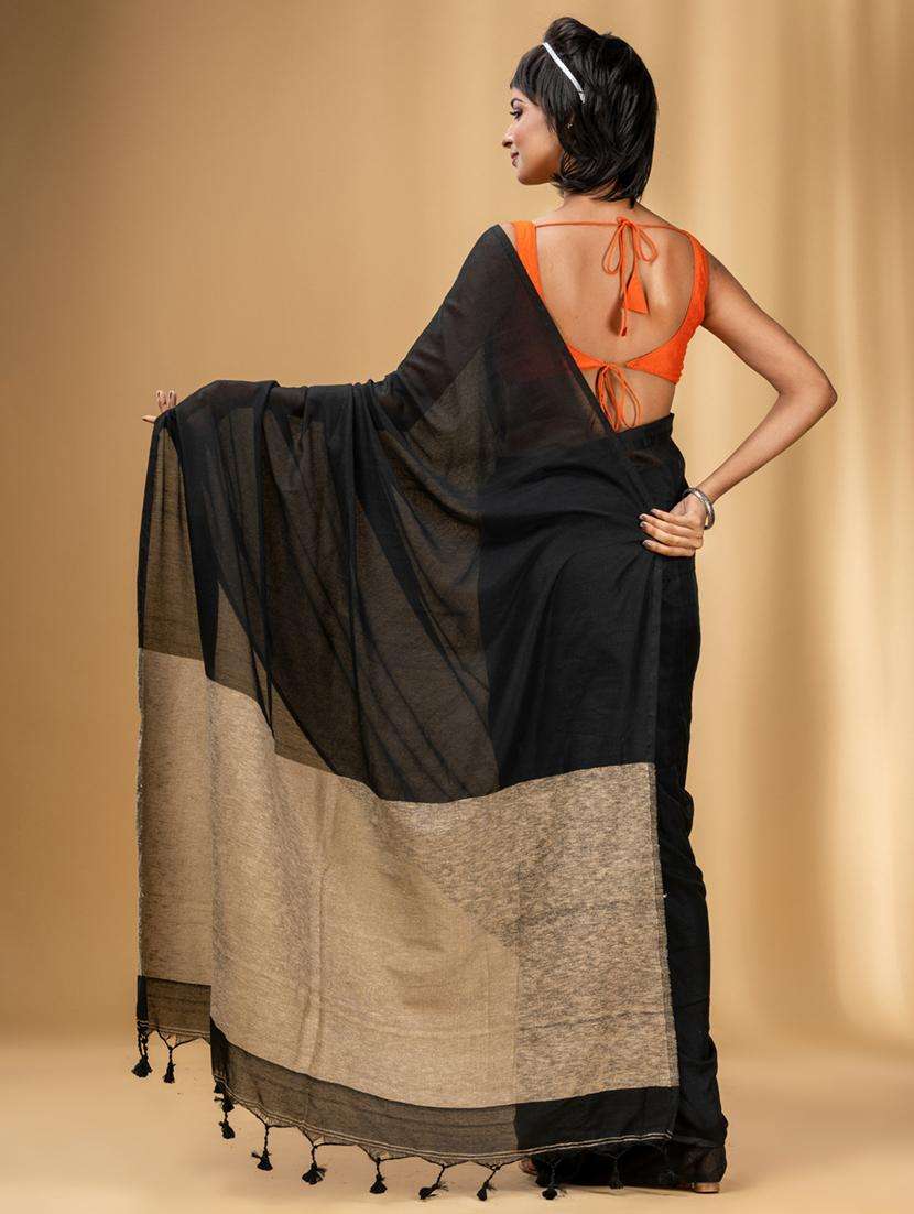 women solid handloom saree with blouse - 22043730 -  Standard Image - 1