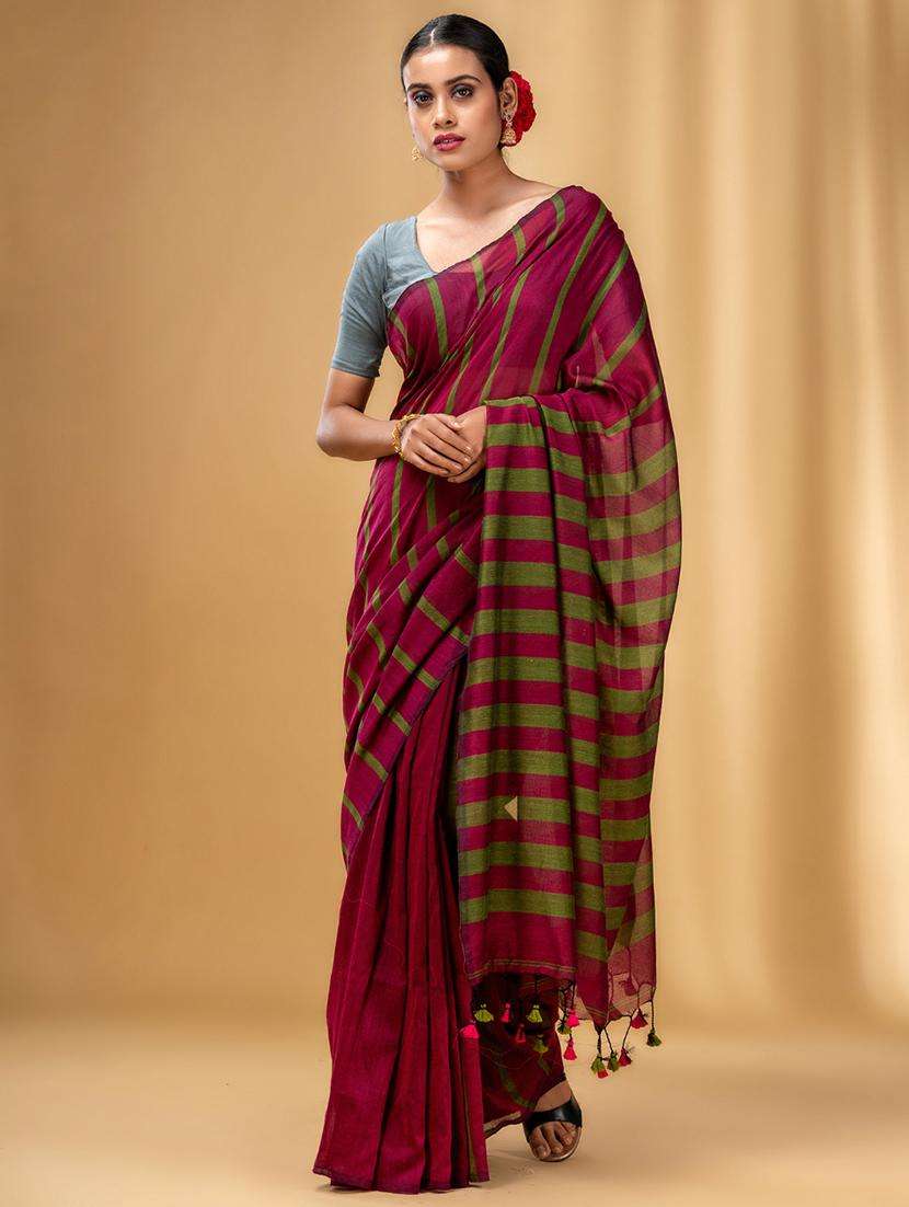 women striped handloom saree with blouse