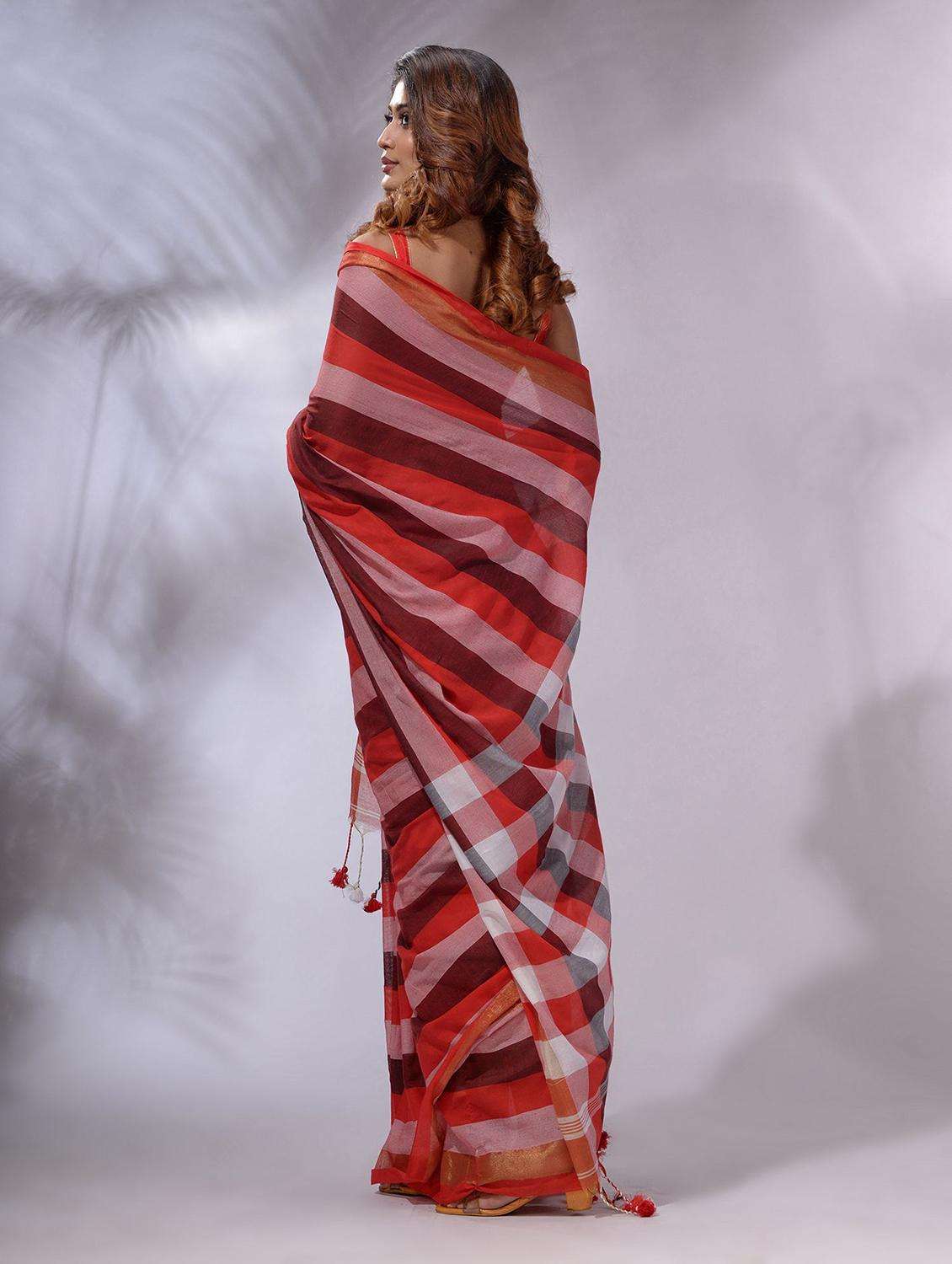 women striped handloom saree with blouse - 22043798 -  Standard Image - 1