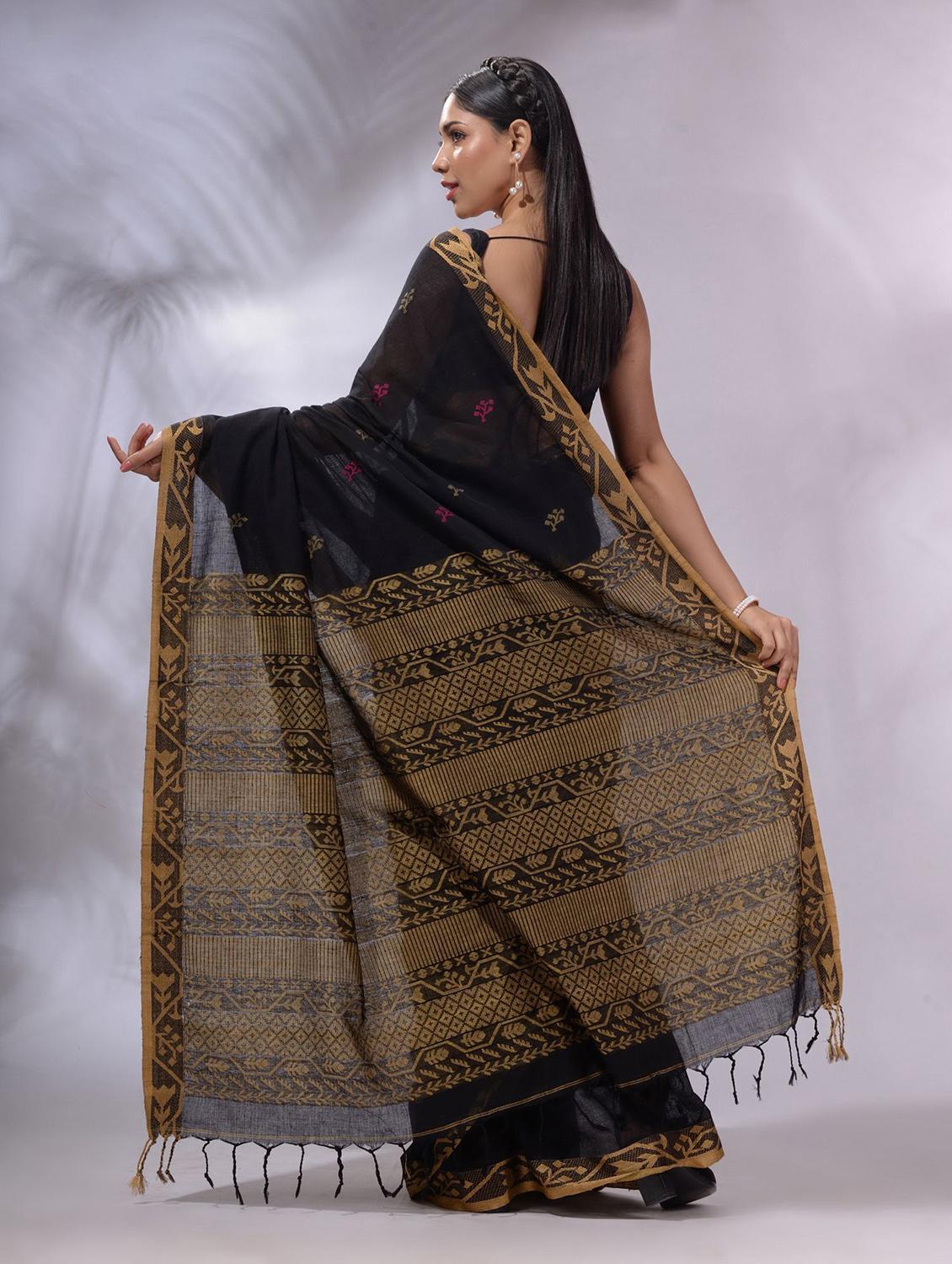 women self design handloom saree with blouse - 22043809 - Standard Image - 1