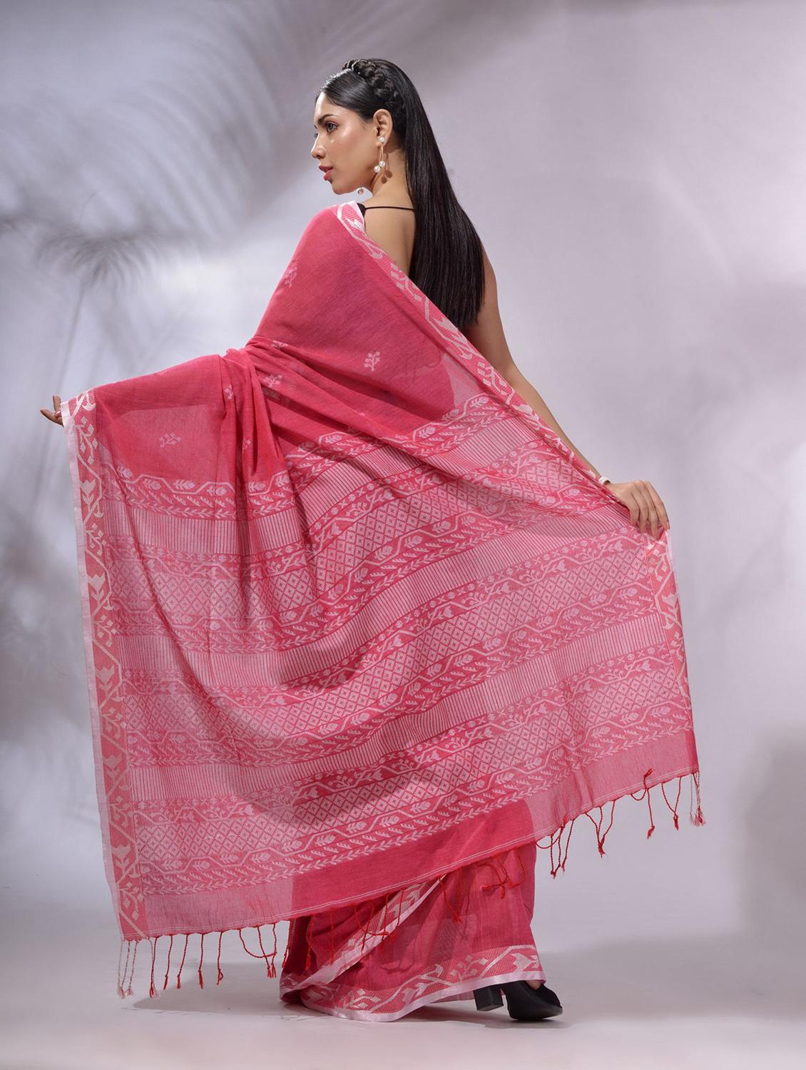 women self design handloom saree with blouse - 22043813 - Standard Image - 1