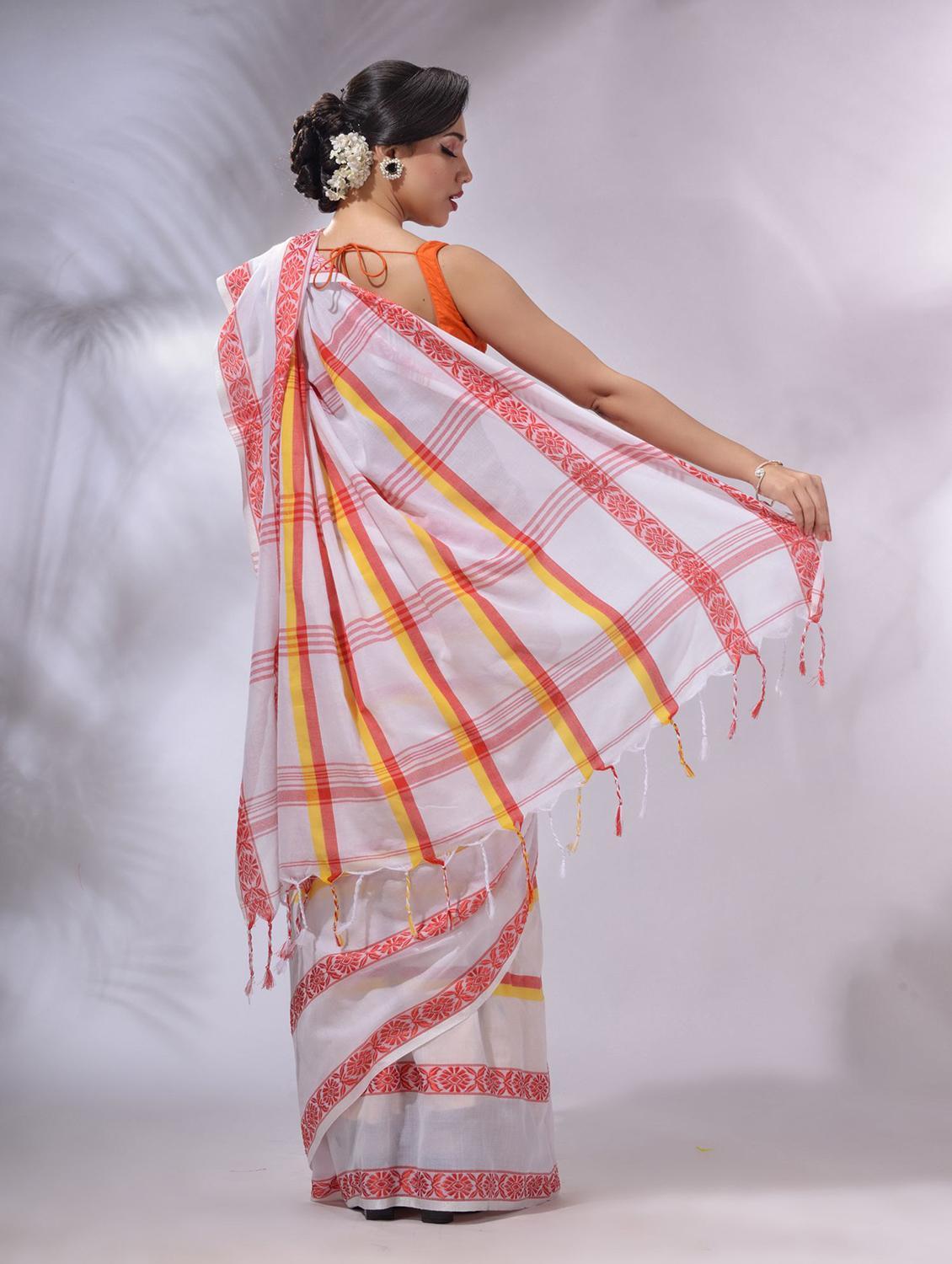 women striped handloom saree with blouse - 22043816 -  Standard Image - 1