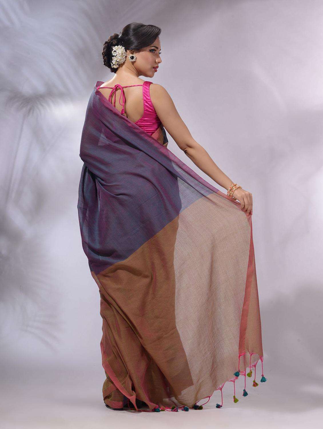 women solid handloom saree with blouse - 22043822 -  Standard Image - 1