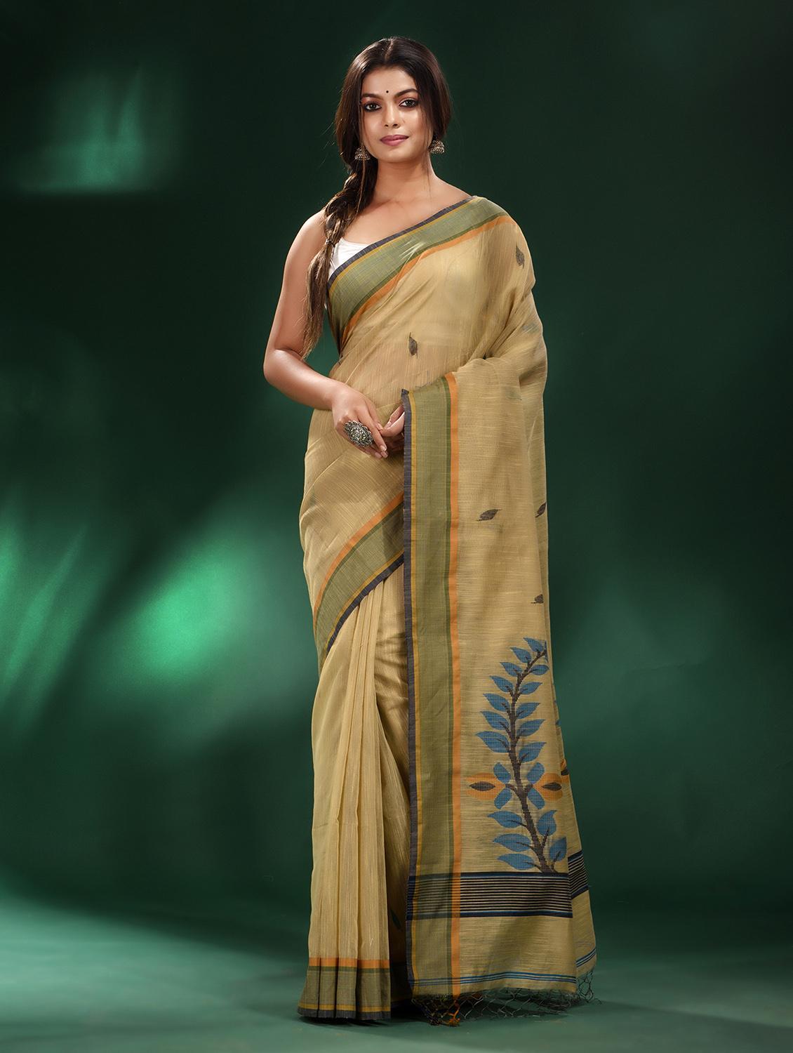 women self design handloom saree with blouse - 22043889 - Zoom Image - 0