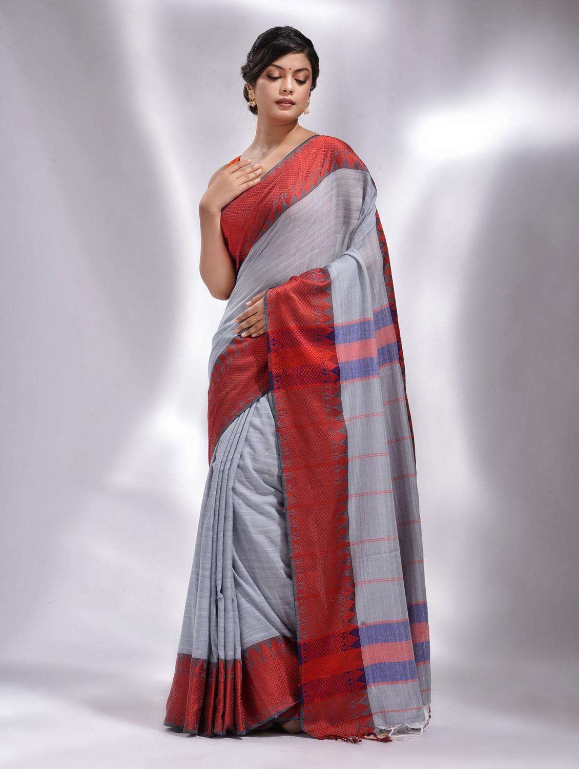 women grey handloom saree with blouse - 22043915 -  Standard Image - 1