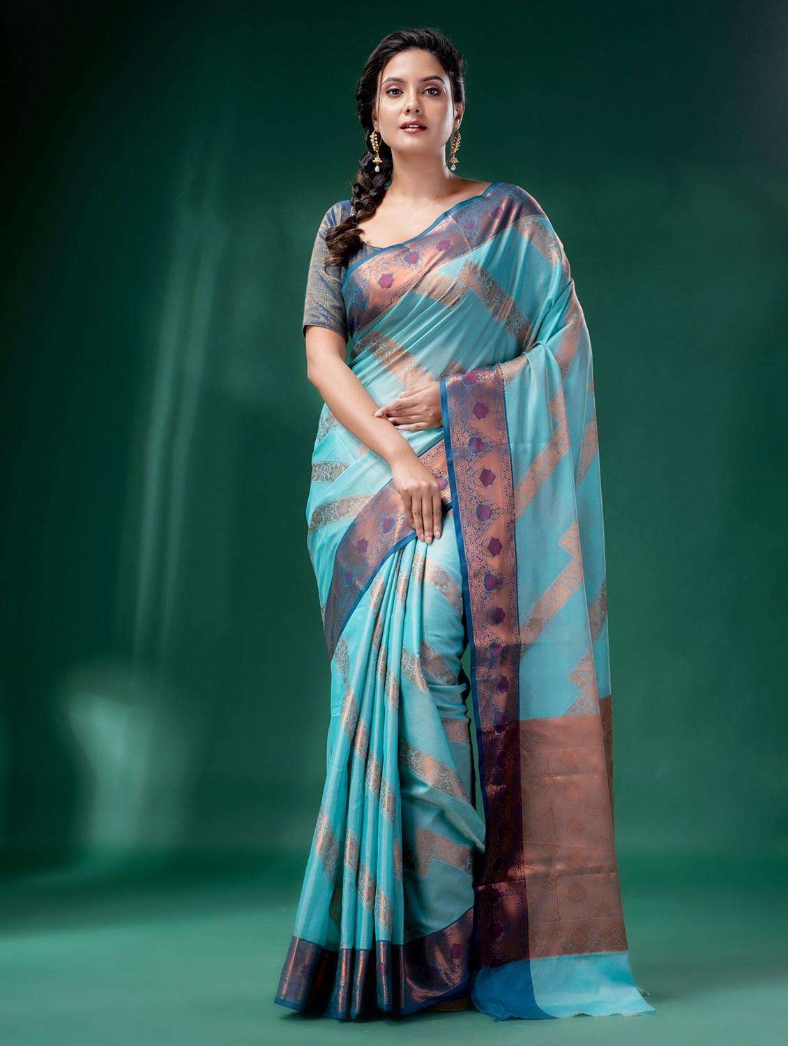 women self design banarasi saree with blouse