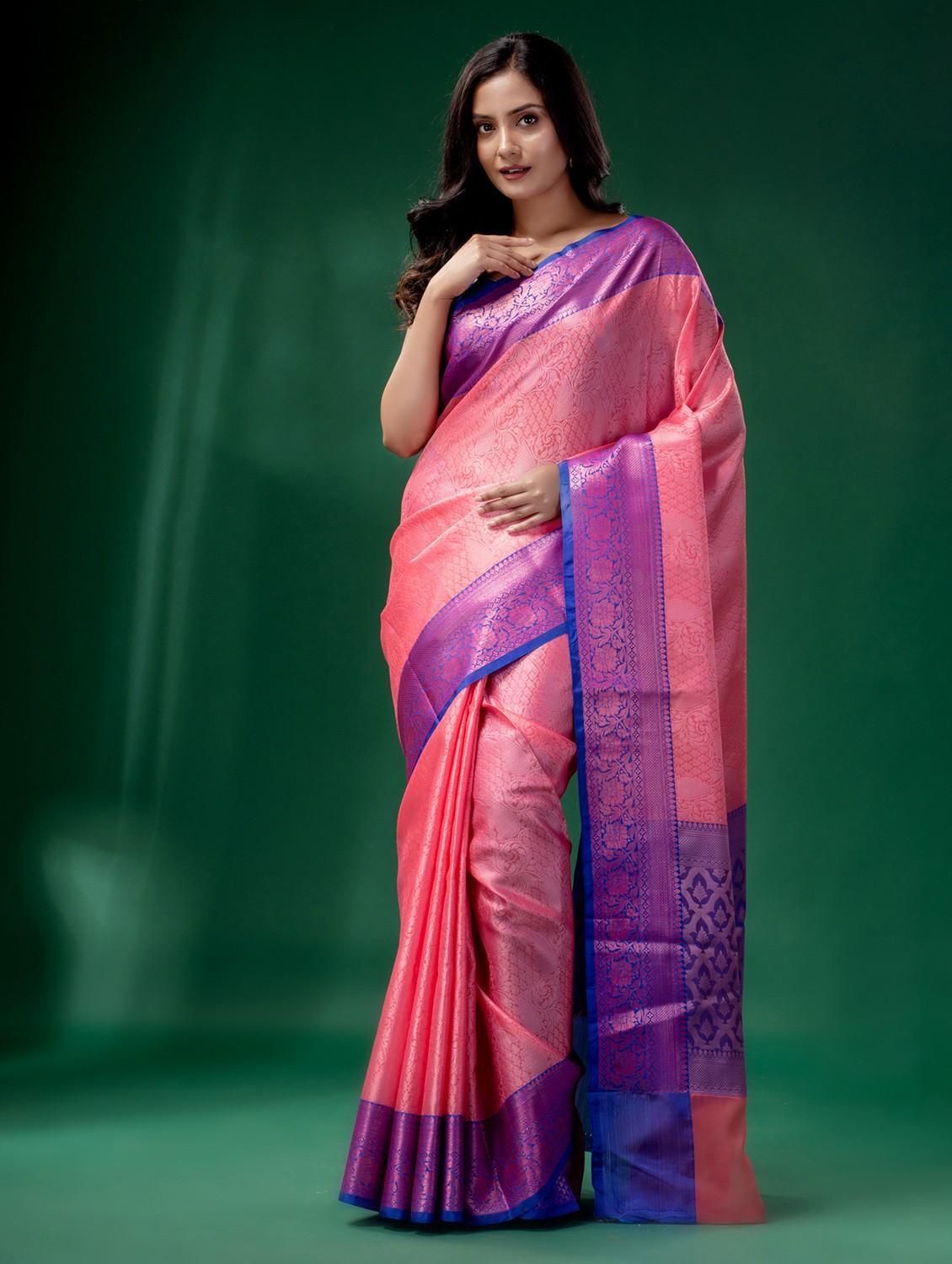 women self design bordered saree with blouse - 22043954 - Standard Image - 1