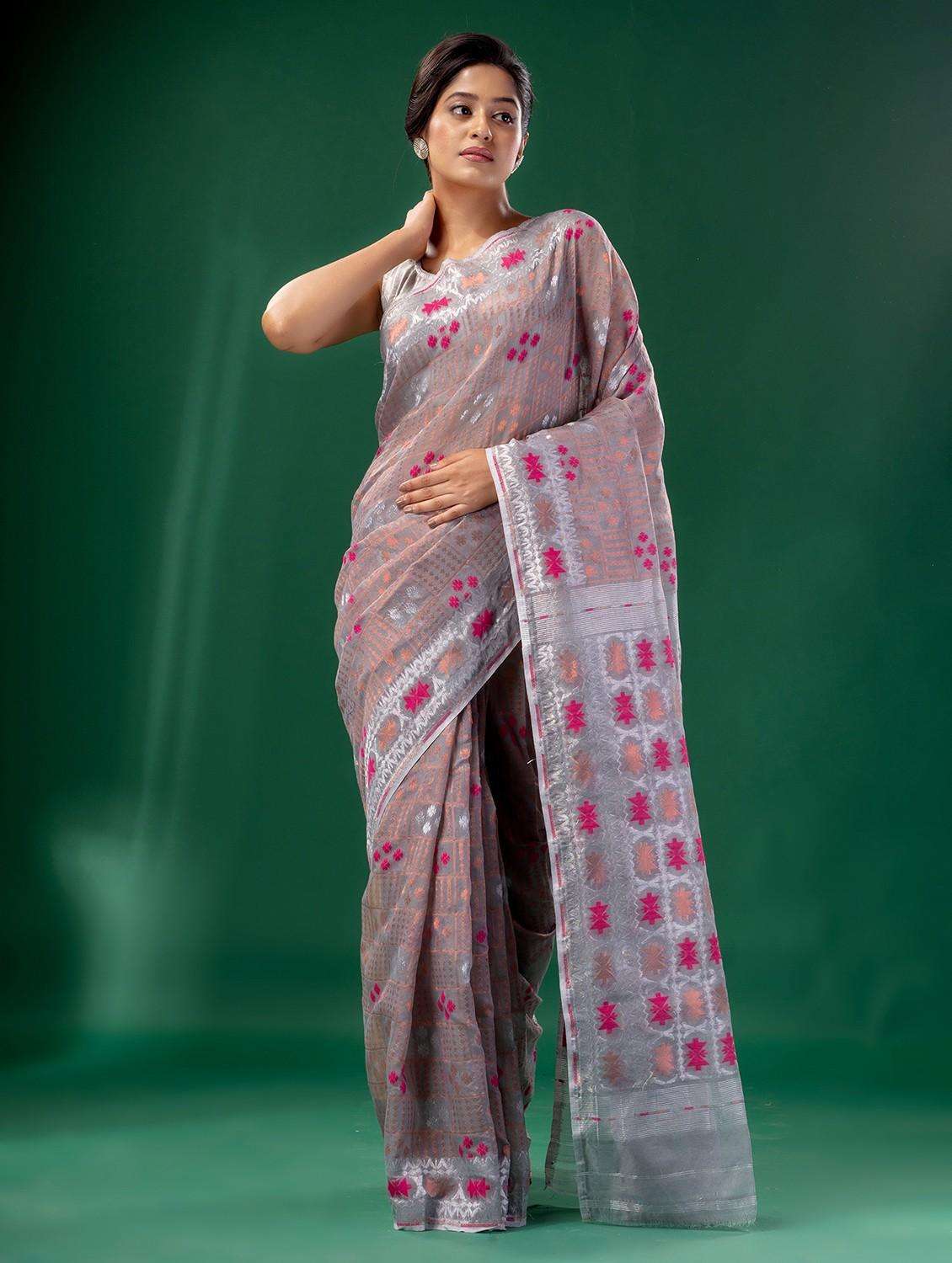 women self design handloom saree with blouse - 22043962 -  Standard Image - 1