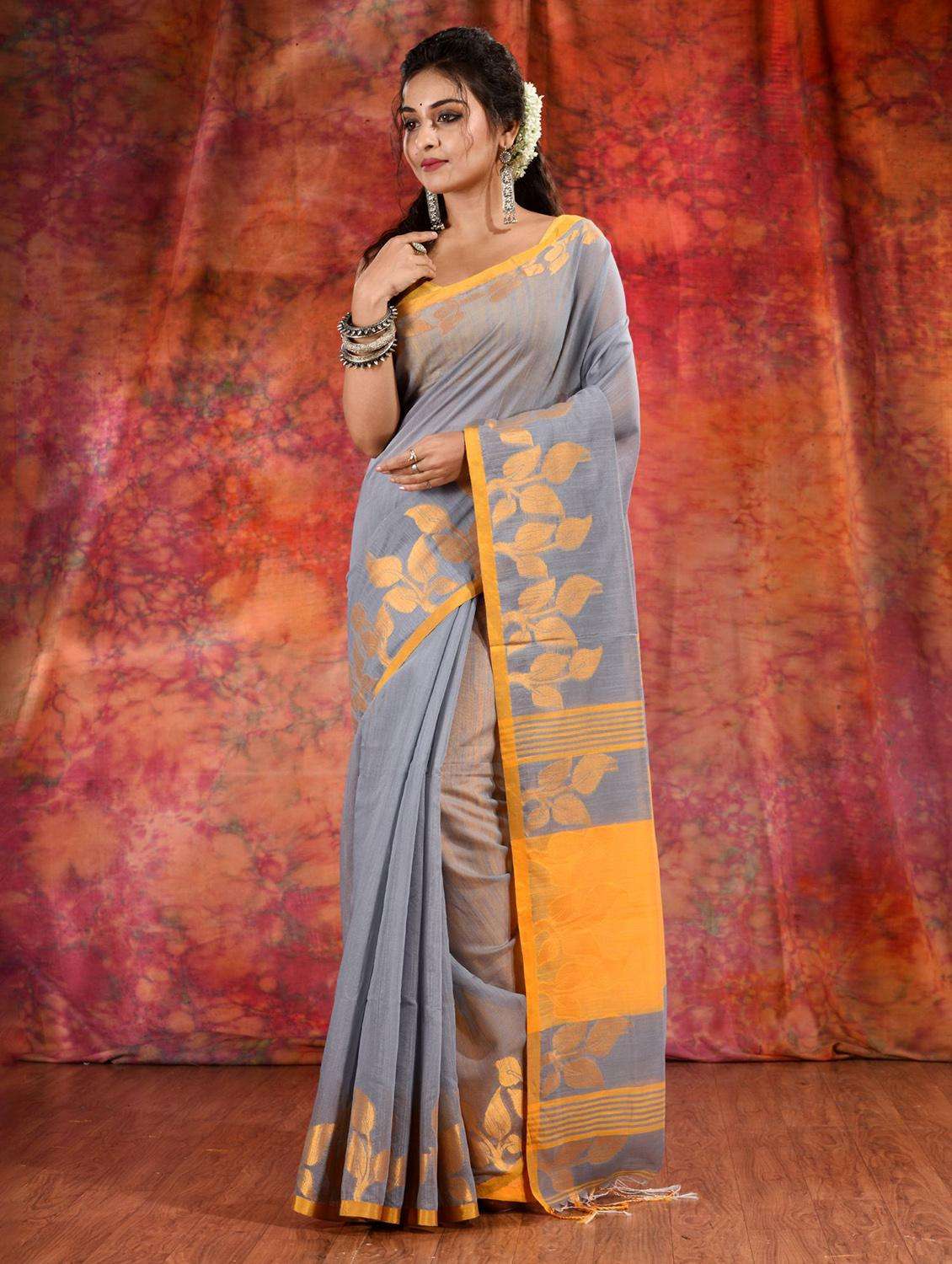 women self design handloom saree with blouse - 22043997 -  Standard Image - 1