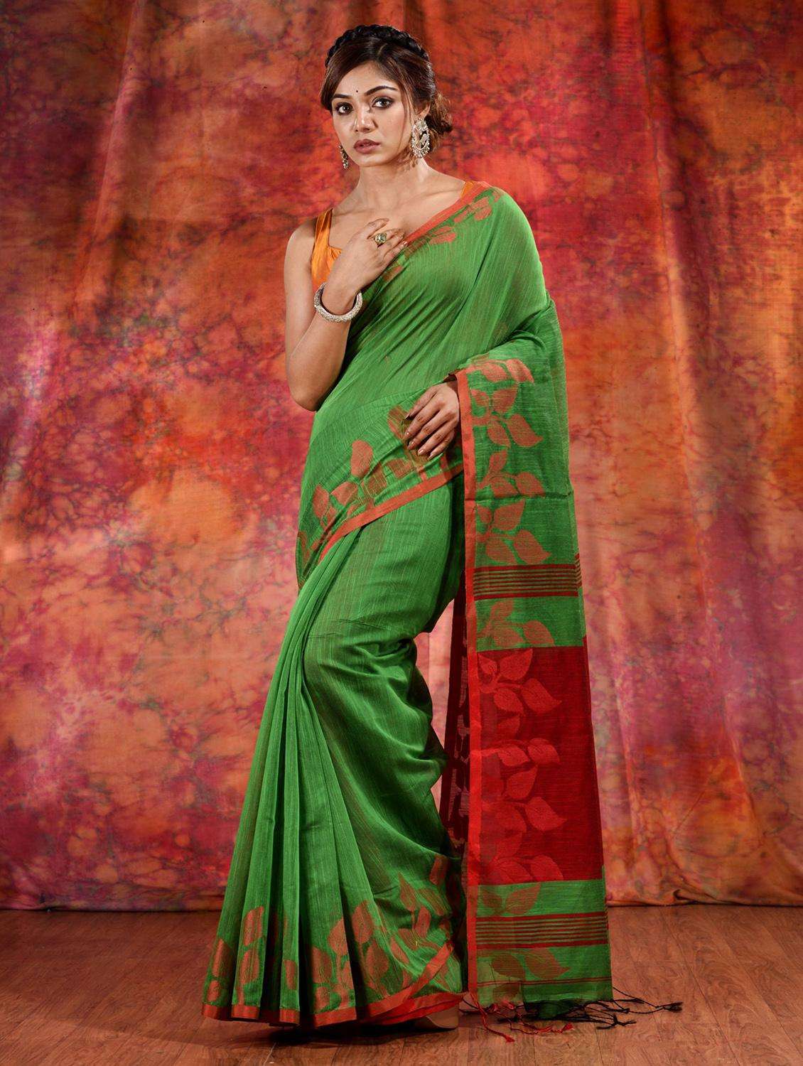 women self design handloom saree with blouse - 22044015 -  Standard Image - 1