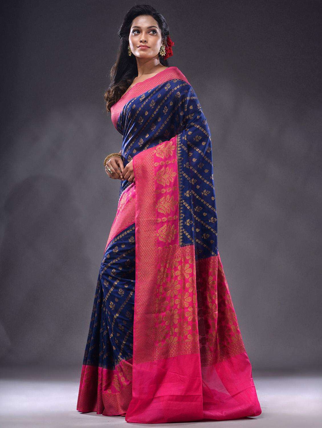 Women Self Design Bordered Saree With Blouse - 22044052 -  Standard Image - 1