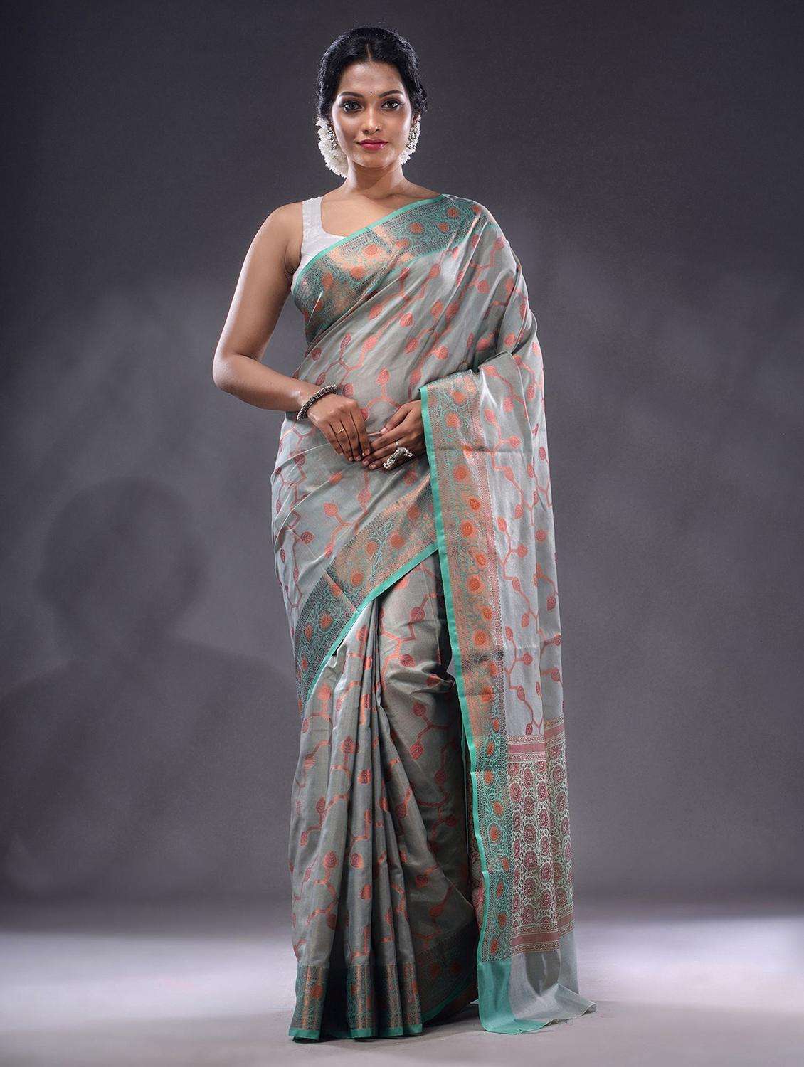 women self design banarasi saree with blouse