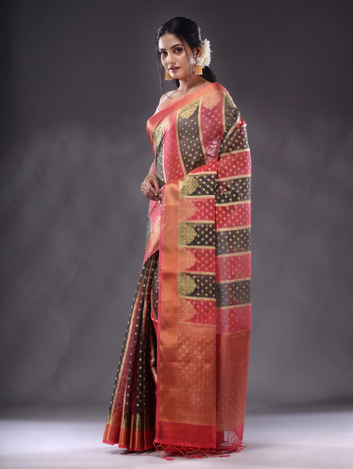 women self design handloom saree with blouse - 22044091 - Standard Image - 1