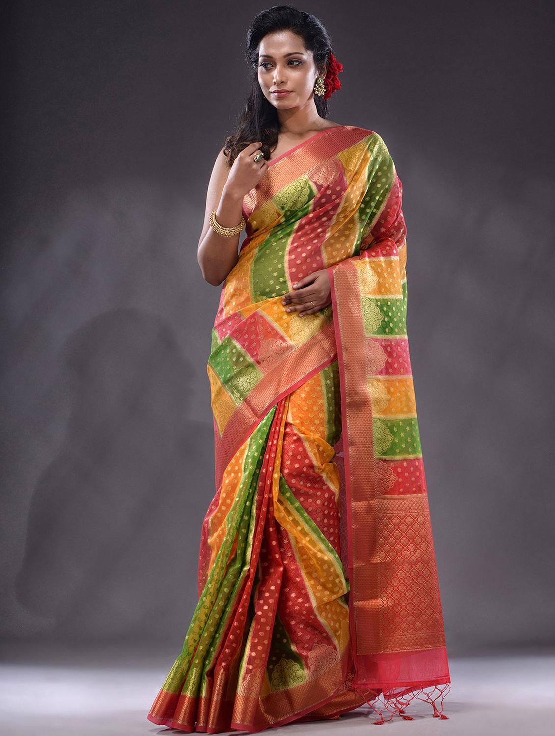 women self design handloom saree with blouse - 22044093 - Standard Image - 1