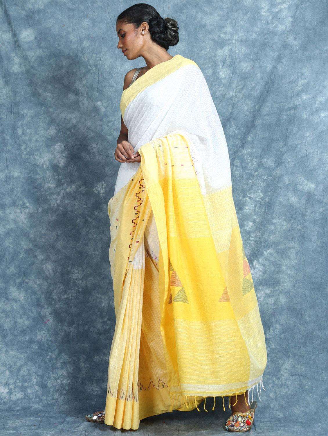 women self design handloom saree with blouse