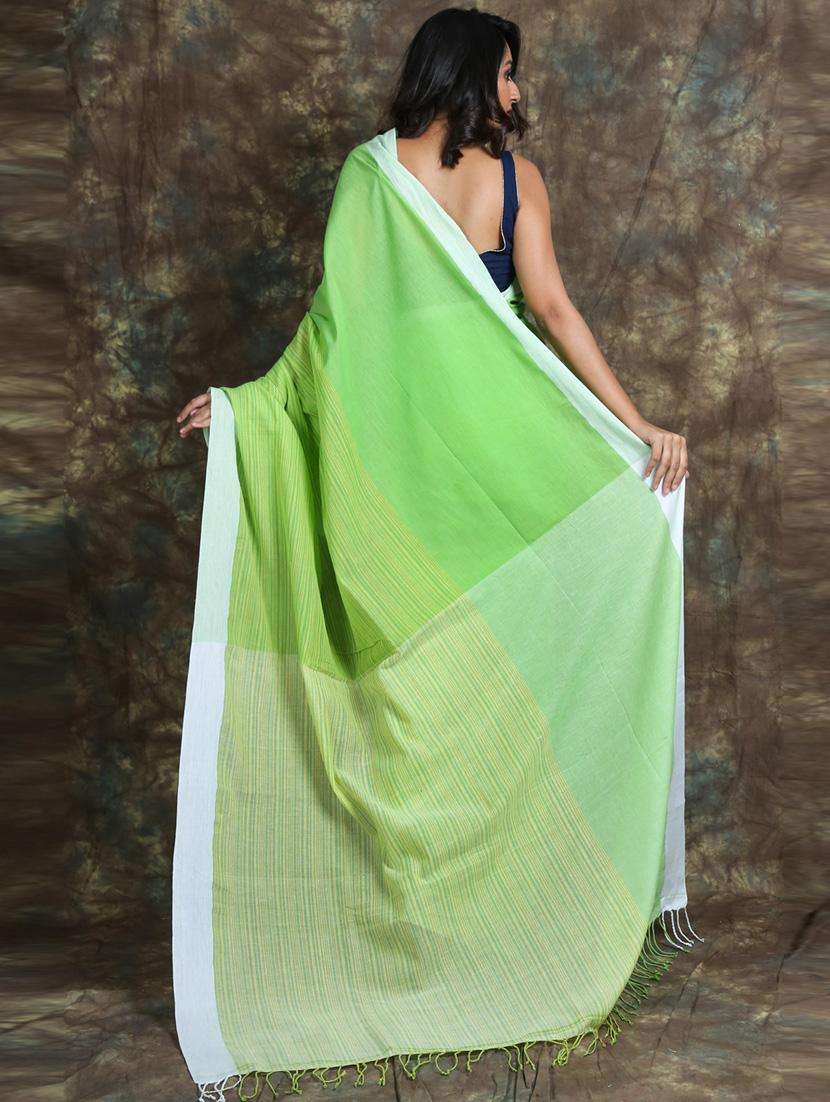 women striped handloom saree with blouse - 22045754 -  Standard Image - 1