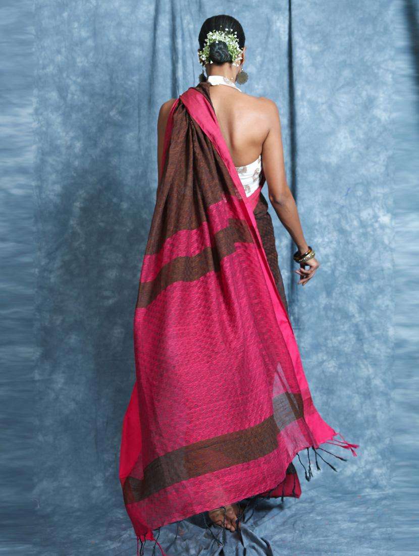 women self design handloom saree with blouse - 22045755 -  Standard Image - 1