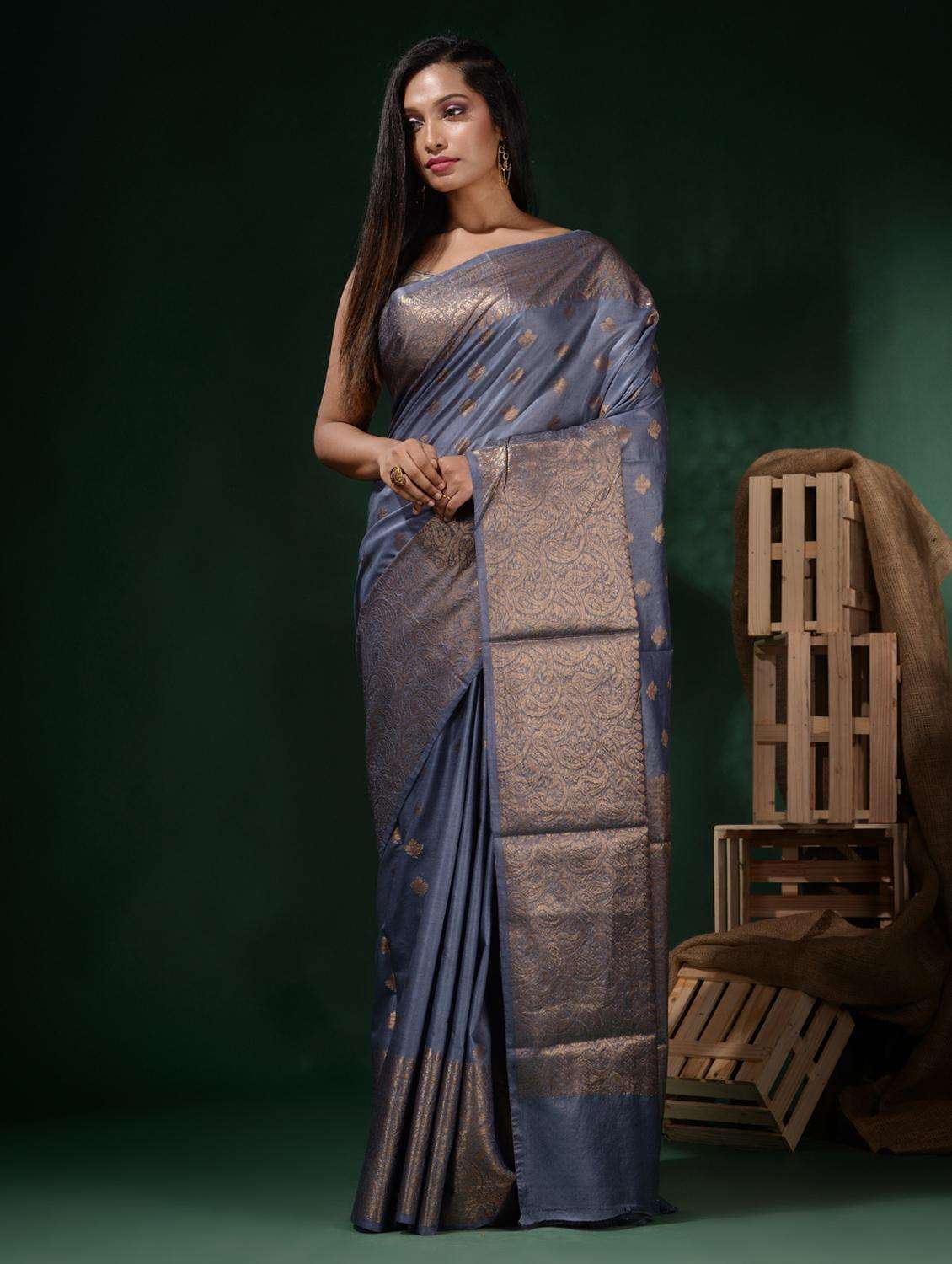 women self design banarasi saree with blouse - 22045812 -  Standard Image - 1