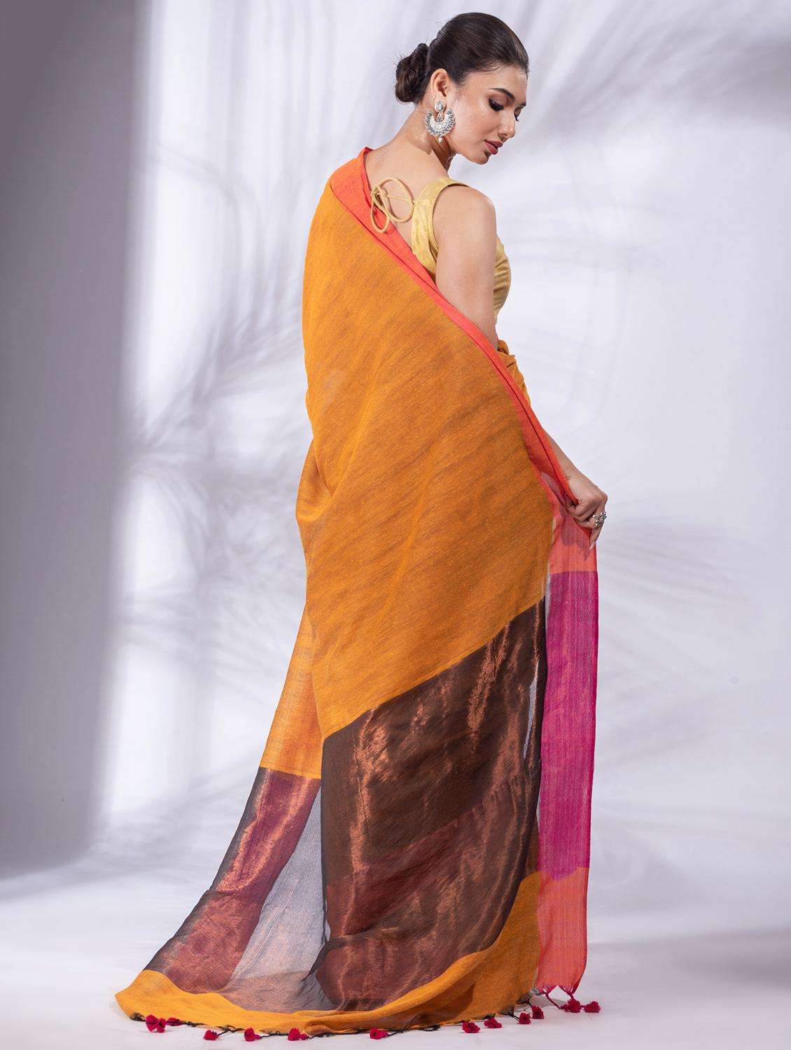 women solid handloom saree with blouse - 22045850 -  Standard Image - 1