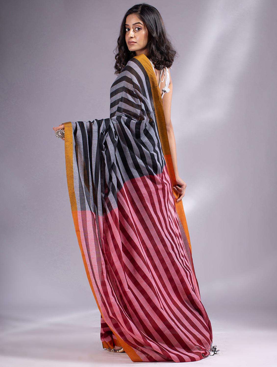 women striped handloom saree with blouse - 22045857 - Standard Image - 1