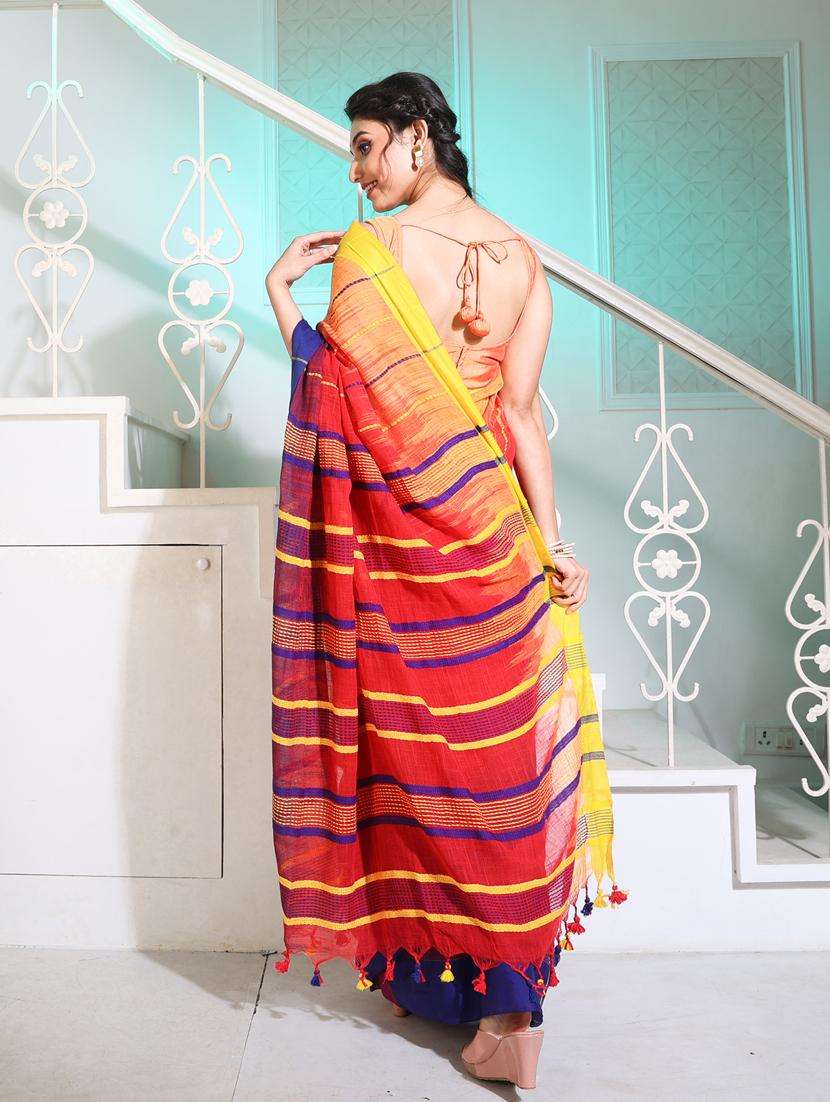 women self design handloom saree with blouse - 22045891 -  Standard Image - 1