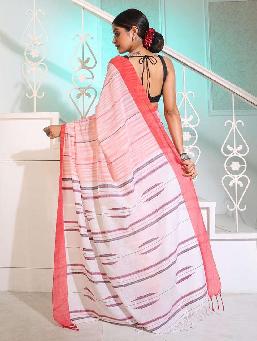 women self design handloom saree with blouse - 22045895 -  Standard Image - 1