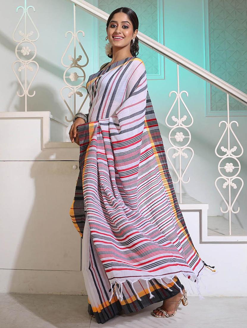women striped handloom saree with blouse - 22045918 - Standard Image - 1