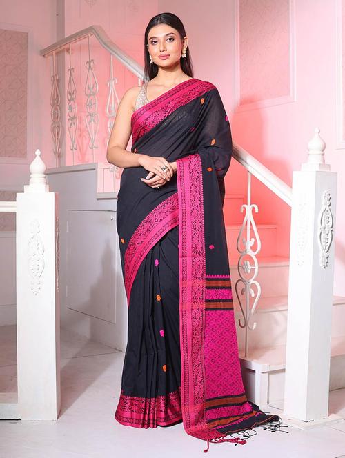 women self design handloom saree with blouse - 22045926 -  Standard Image - 0